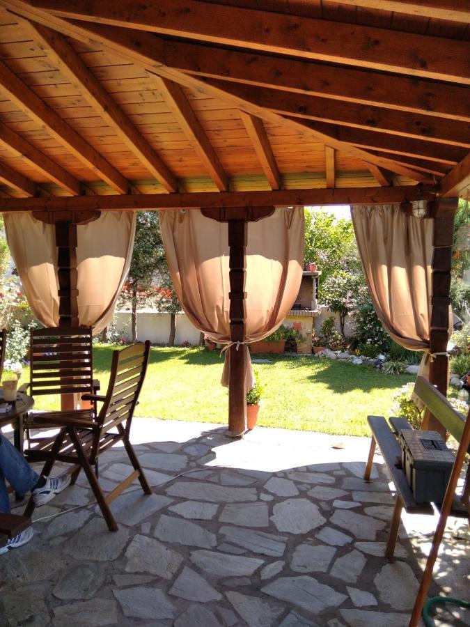 Poly's Sea Side House Ferienhaus Koropi